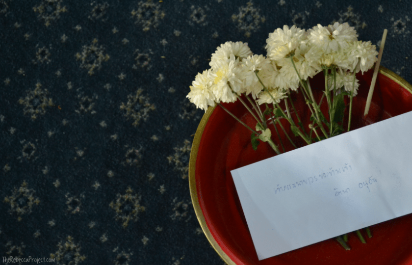 An offering to Buddha.